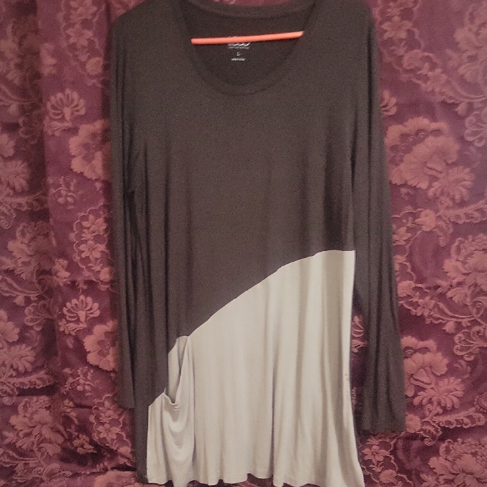 Two-Tone Long Sleeve Tee